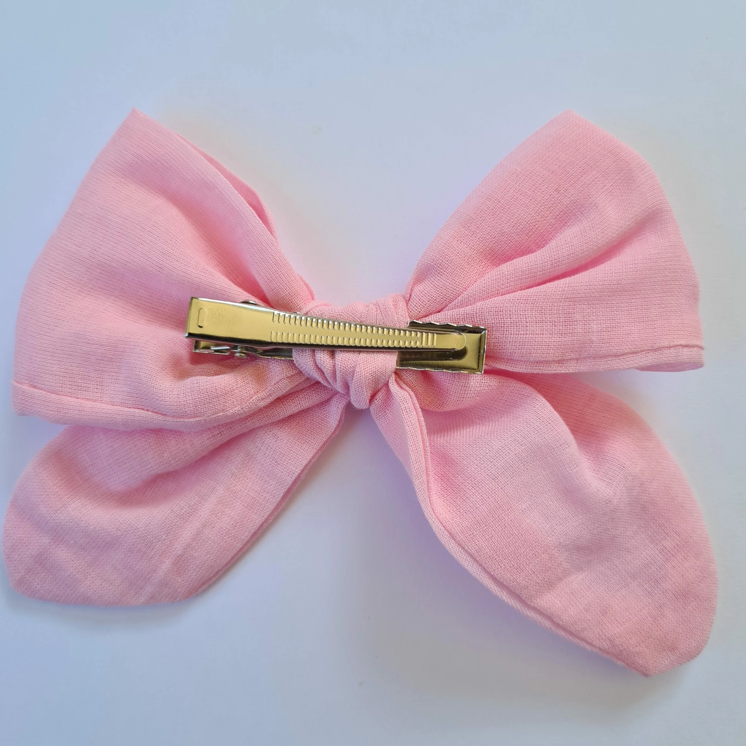 Wombat Baby Belle Bow - Strawberry Gauze - Image 4