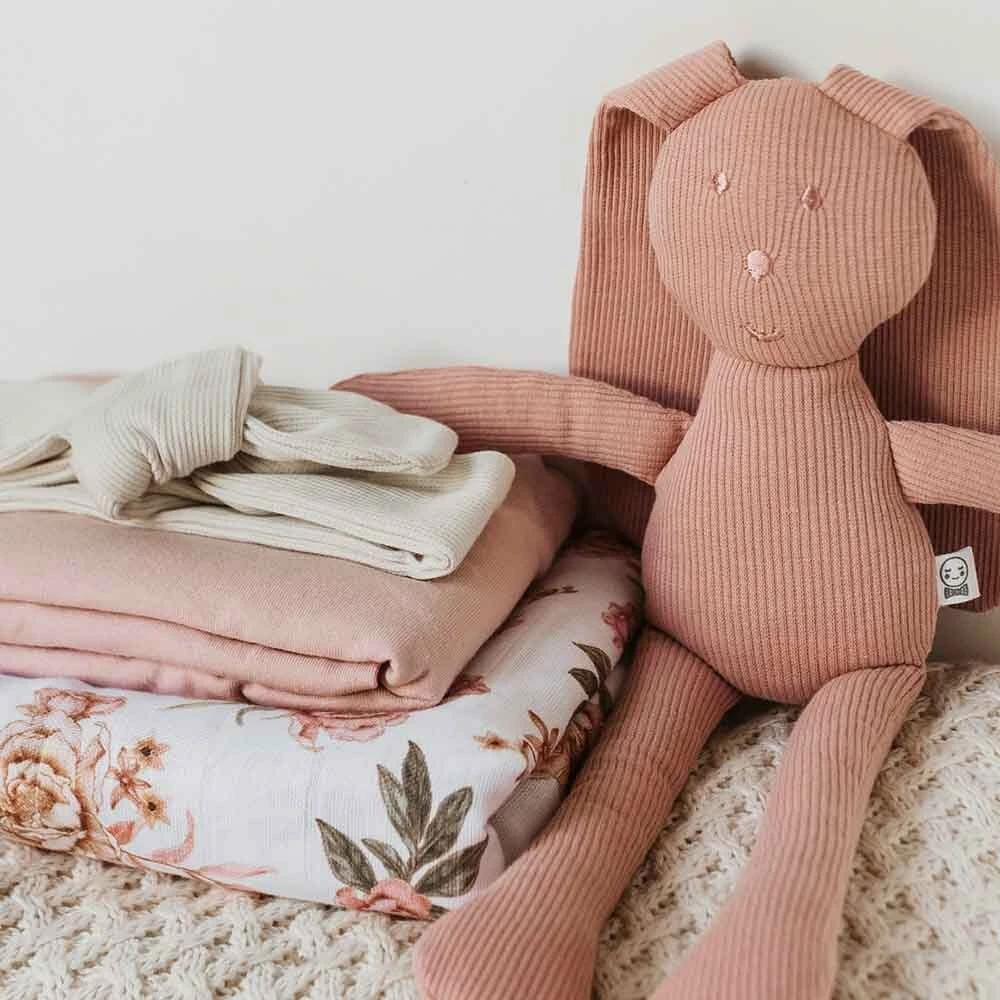 Snuggle Hunny Kids Organic Snuggle Bunny - Rose
