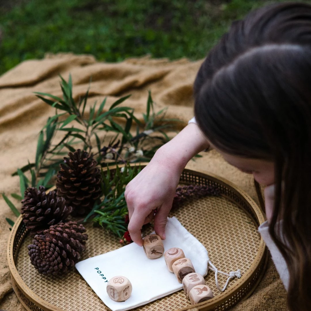 Poppy & Daisy Christmas Story Cubes Mini Eco Bag - Image 6
