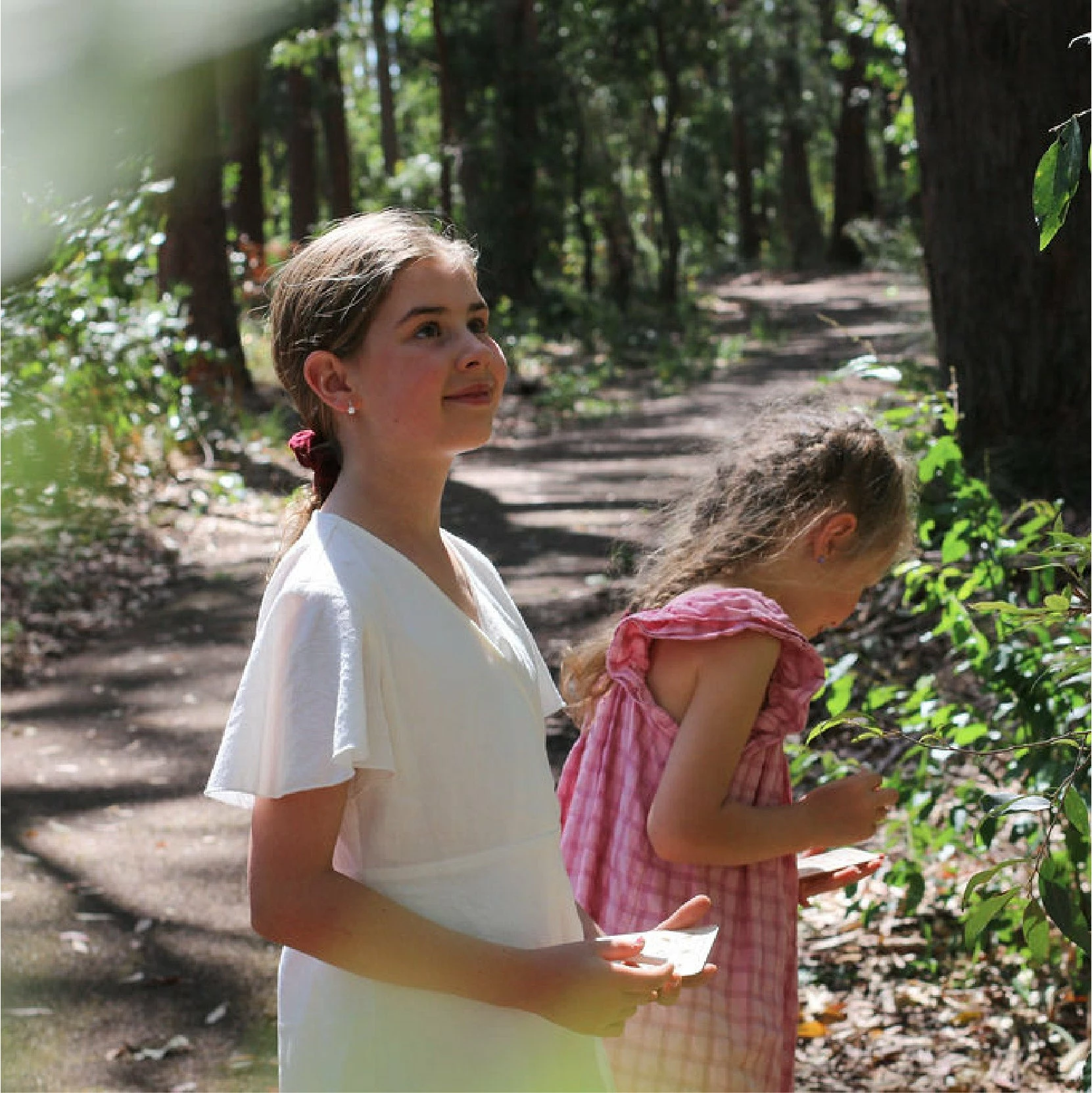 Poppy & Daisy Nature Hunt Mini - Image 5